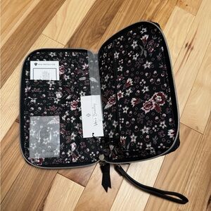 On the Go Wristlet
